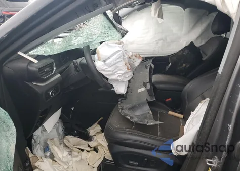 2023 Ford Explorer Xlt from USA, damaged, VIN 1FMSK8DH3PGB89385